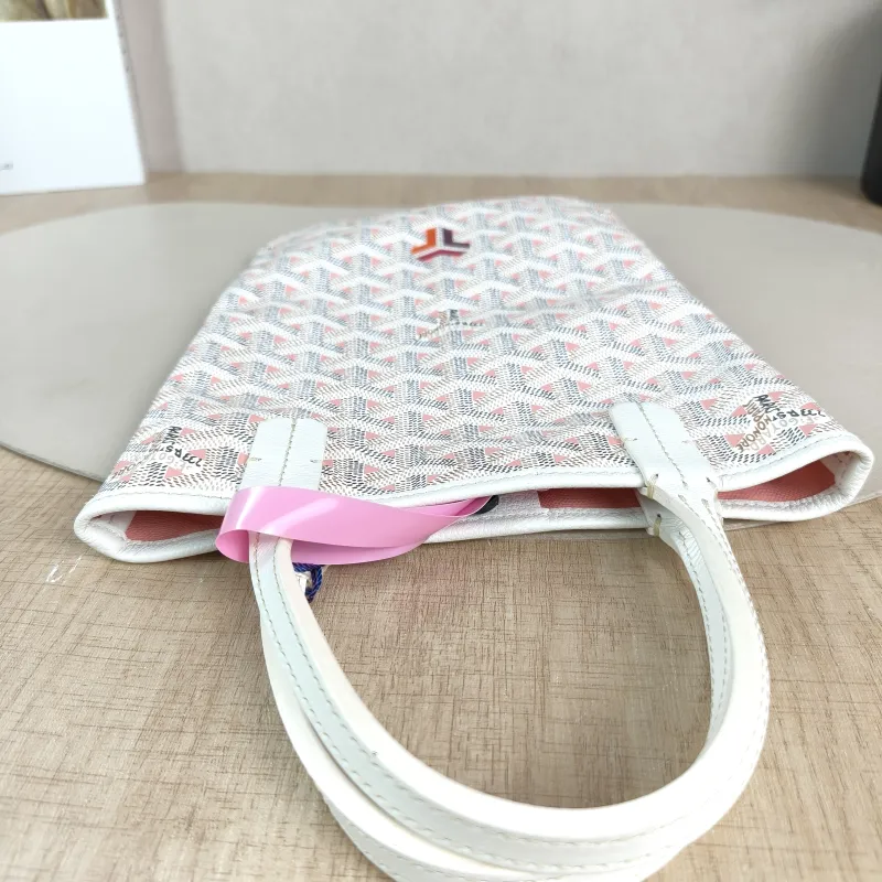 GOYARD Crossbody Bag poitiers y Tote Bag White PVC Small 21 × 1 × 24 cm — detail view 11 of 13