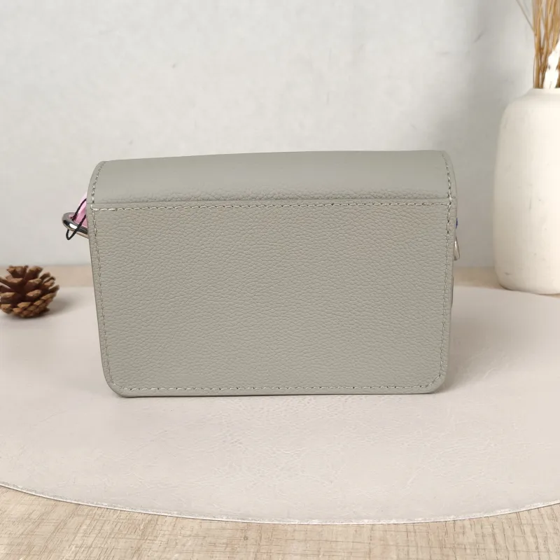 Louis Vuitton Crossbody Bag Fastline Messenger Bag Green Calfskin Mini 17.3 × 7 × 12 cm — cover view 3 of 5