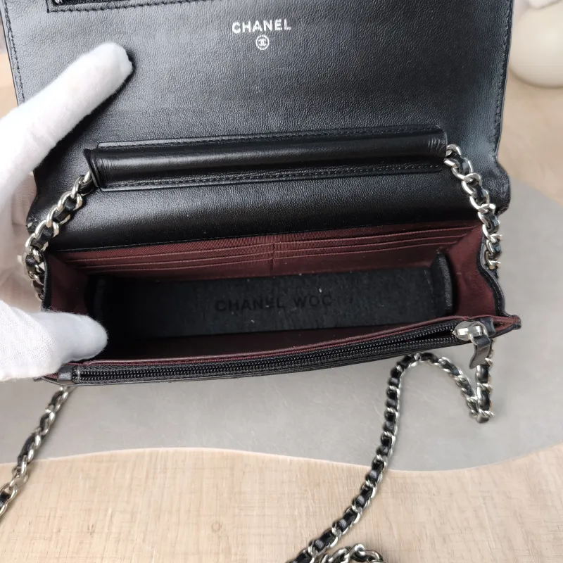 Chanel Crossbody Bag Classic Flap WOC CF WOCWOC Bag Black Lambskin Mini 19.2 × 3.5 × 12.3 cm 20 — detail view 9 of 13
