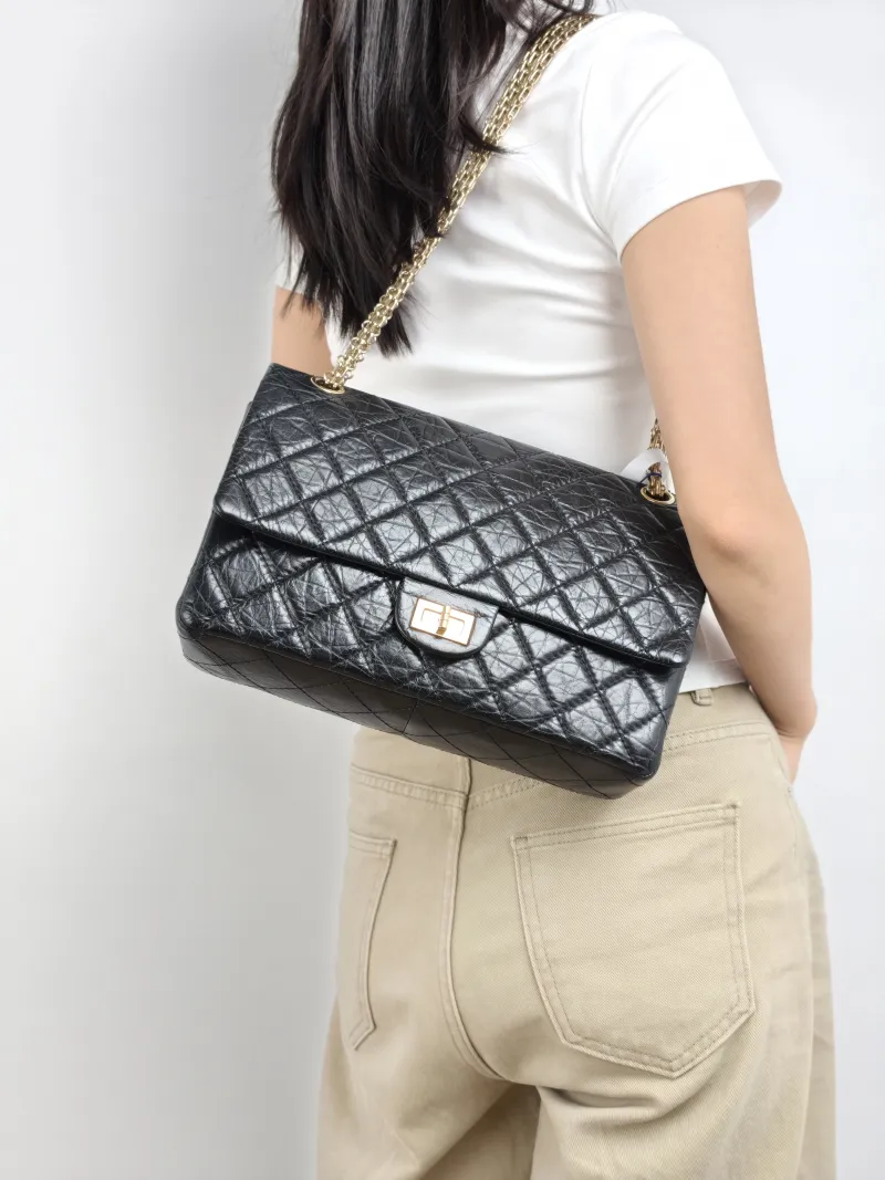 Chanel Shoulder Bag 2.55 Black Calfskin Medium 28 × 7.5 × 19.5 cm 18 — on-model view 1 of 2