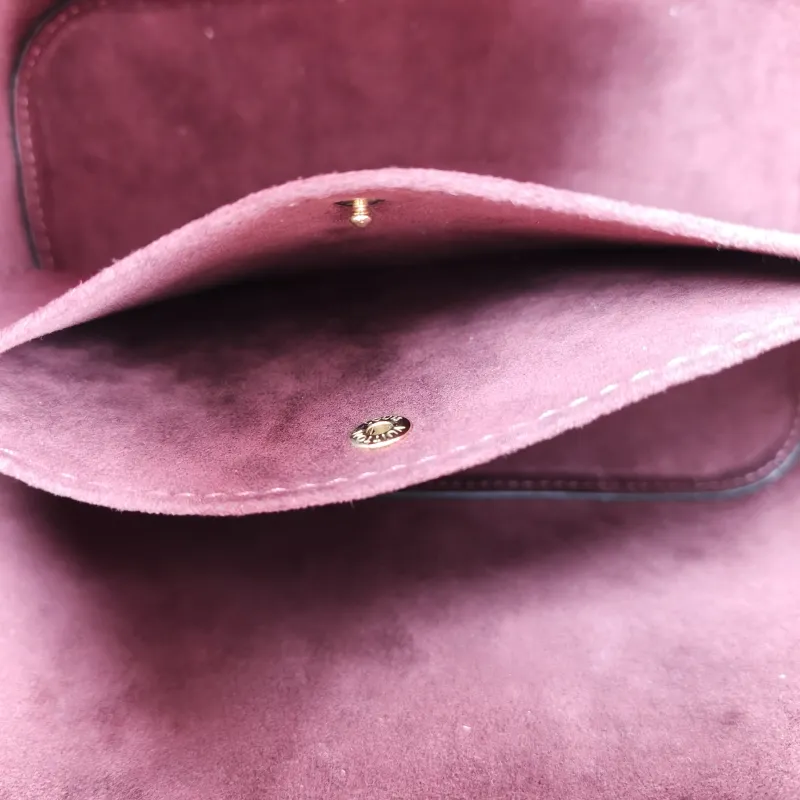 Louis Vuitton Crossbody Bag NÉONOÉ Bucket Bag BB Monogram PVC BB 20 × 13 × 20 cm — detail view 1 of 10