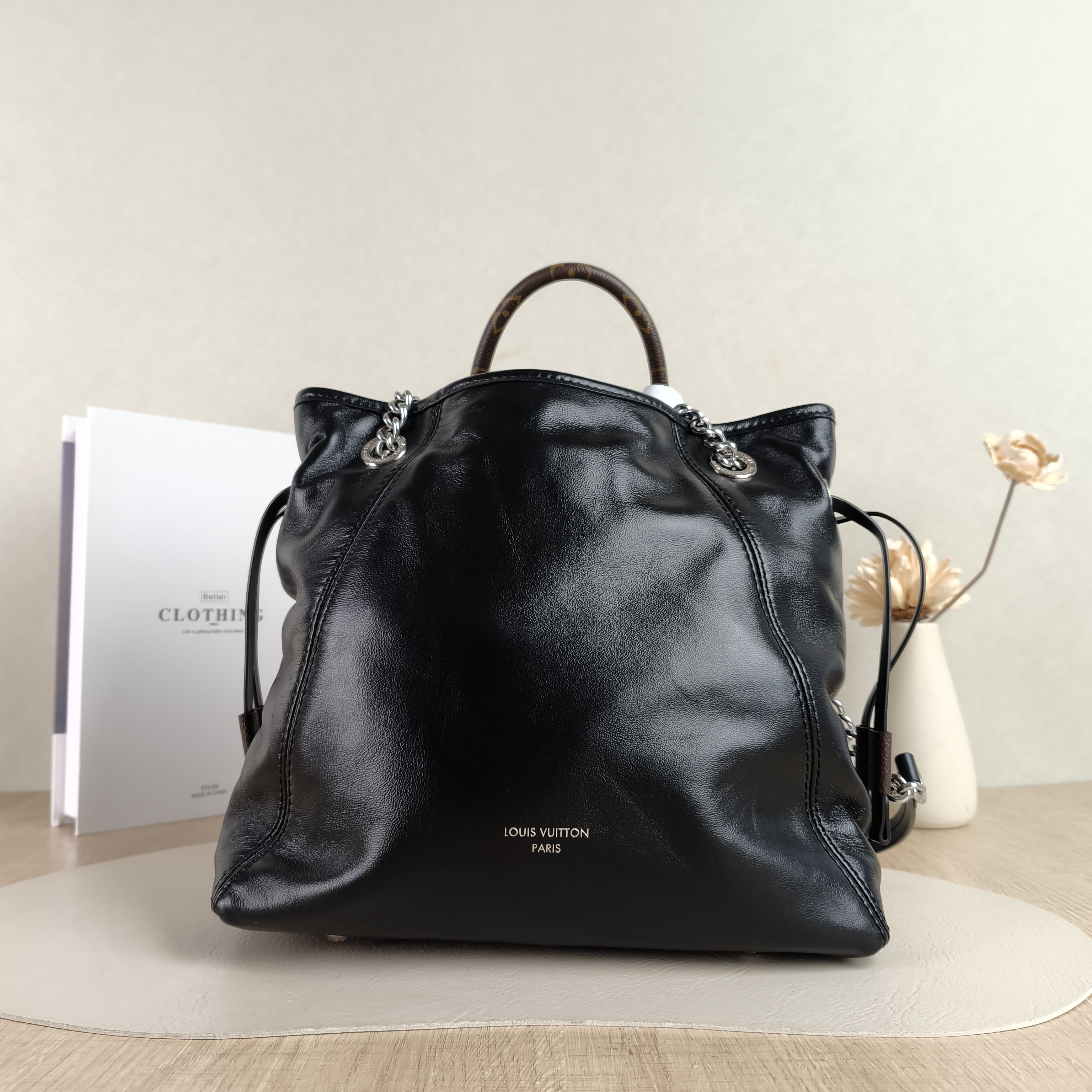 Louis Vuitton Backpack Off Duty Vibe Backpack Black SL ambskin One Size24 × 10 × 25 cm
