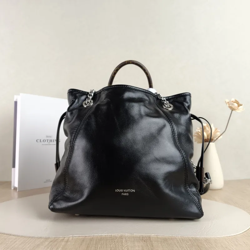 Louis Vuitton Backpack Off Duty Vibe Backpack Black SL ambskin One Size24 × 10 × 25 cm