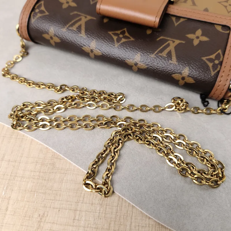 Louis Vuitton Crossbody Bag Dauphine Woc Woc Monogram PVC Mini 18.5 × 5 × 12 cm — detail view 3 of 11