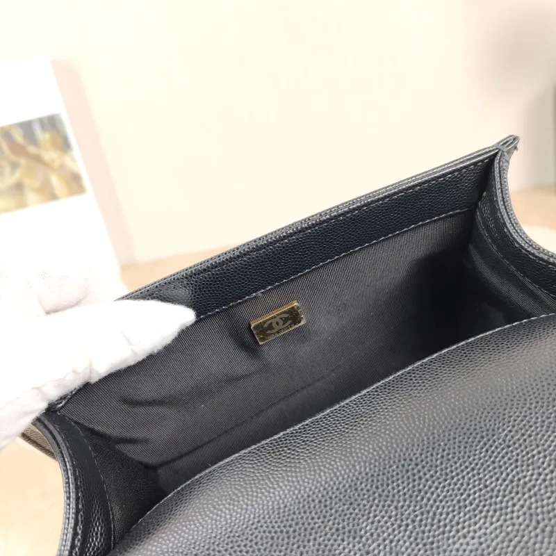 Chanel Crossbody Bag Le Boy​Black Grained Calfskin Small20.5 × 8.5 × 12 cm — detail view 3 of 13