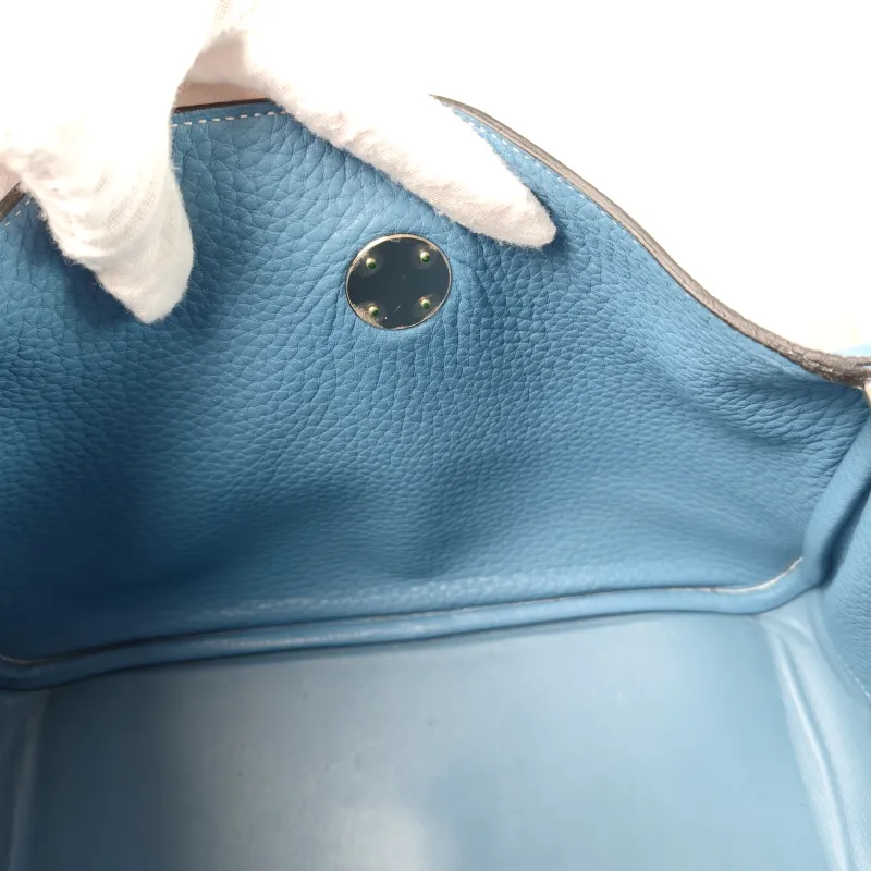 Hermès Crossbody Bag Lindy 3075 Taurillon Clemence TC Calfskin30 × 15 × 19 cm — detail view 13 of 14