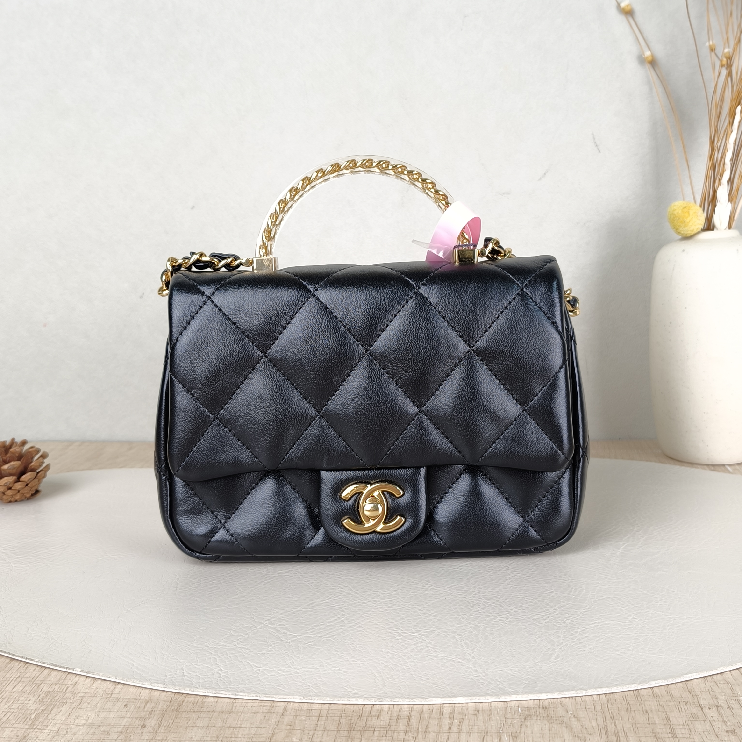 Chanel Crossbody Bag Black Lambskinmini19 × 6 × 12 cm