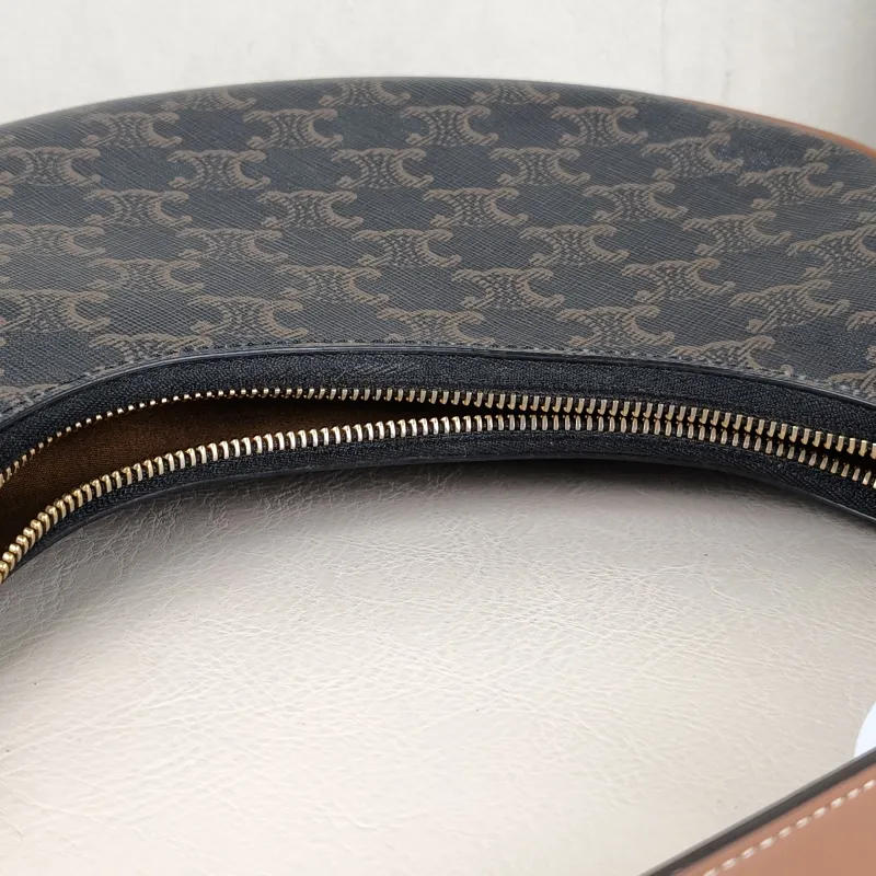 CELINE Shoulder Bag AVA Monogram PVC Medium23 × 7 × 19 cm — detail view 6 of 9