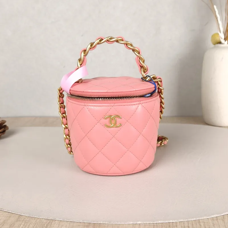 Chanel Crossbody Bag Box Crossbody Bag Pink Lambskin One Size9.5 × 8 × 10.5 cm