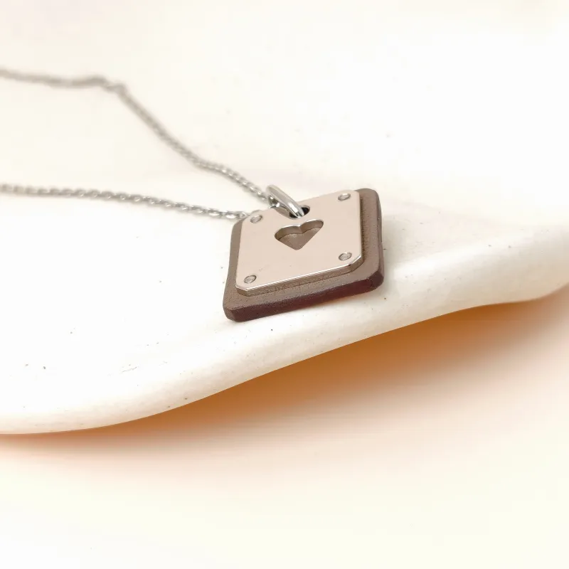 Hermès Necklace As de Coeur Necklace Silver Calfskin Small 49cm — cover view 7 of 11