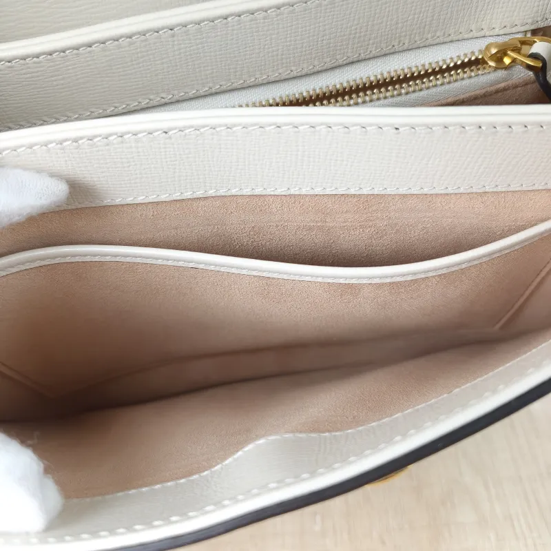 GUCCI Crossbody Bag Horsebit 1955 Horsebit Medium White Monogram PVC Medium 25 × 8 × 18 cm — detail view 11 of 14