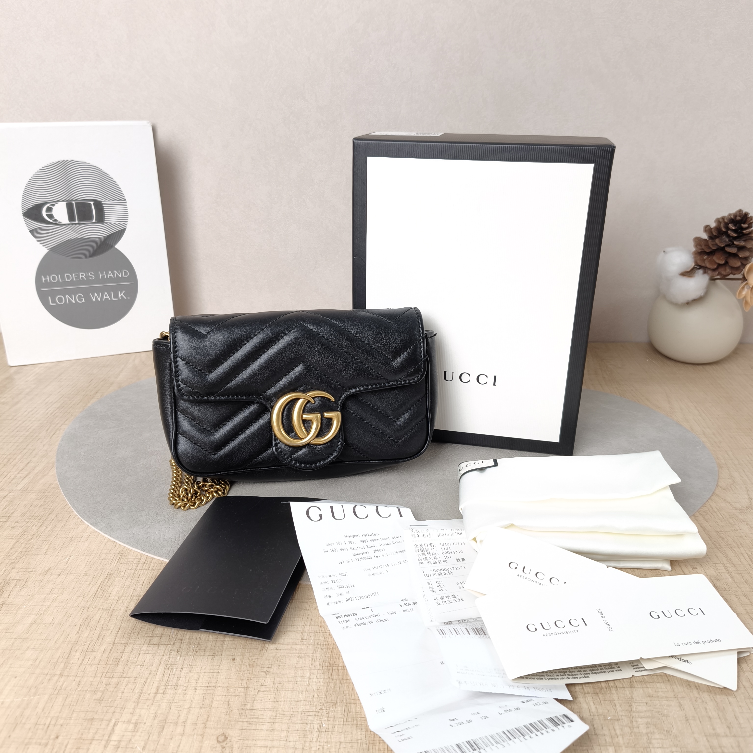 GUCCI Crossbody Bag GG Marmont Mini Marmont Mini Black Calfskinmini16.5 × 4.5 × 9.5 cm — cover view 2 of 6