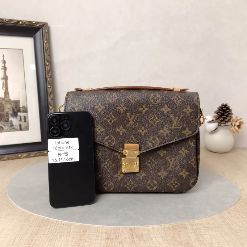 Louis Vuitton Crossbody Bag Pochette Métis Monogram PVC Medium25 × 7 × 19 cm — cover view 5 of 5