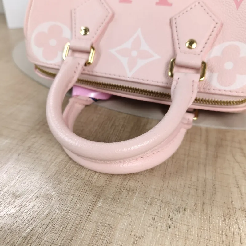 Louis Vuitton Crossbody Bag Speedy20 Pink Empreinte Embossed Calfskin Small 20.5 × 12 × 13.5 cm — detail view 6 of 10
