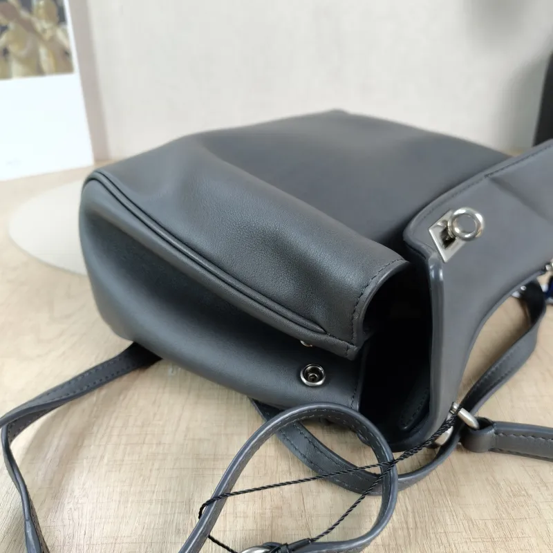 BALENCIAGA Crossbody Bag RODEO Grey Calfskinmini23 × 10 × 17 cm — detail view 11 of 13