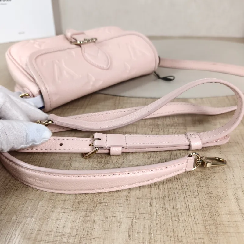Louis Vuitton Crossbody Bag Diane Baguette Bag Empreinte Embossed Calfskin Monogramnano19 × 6 × 10.5 cm — detail view 5 of 11