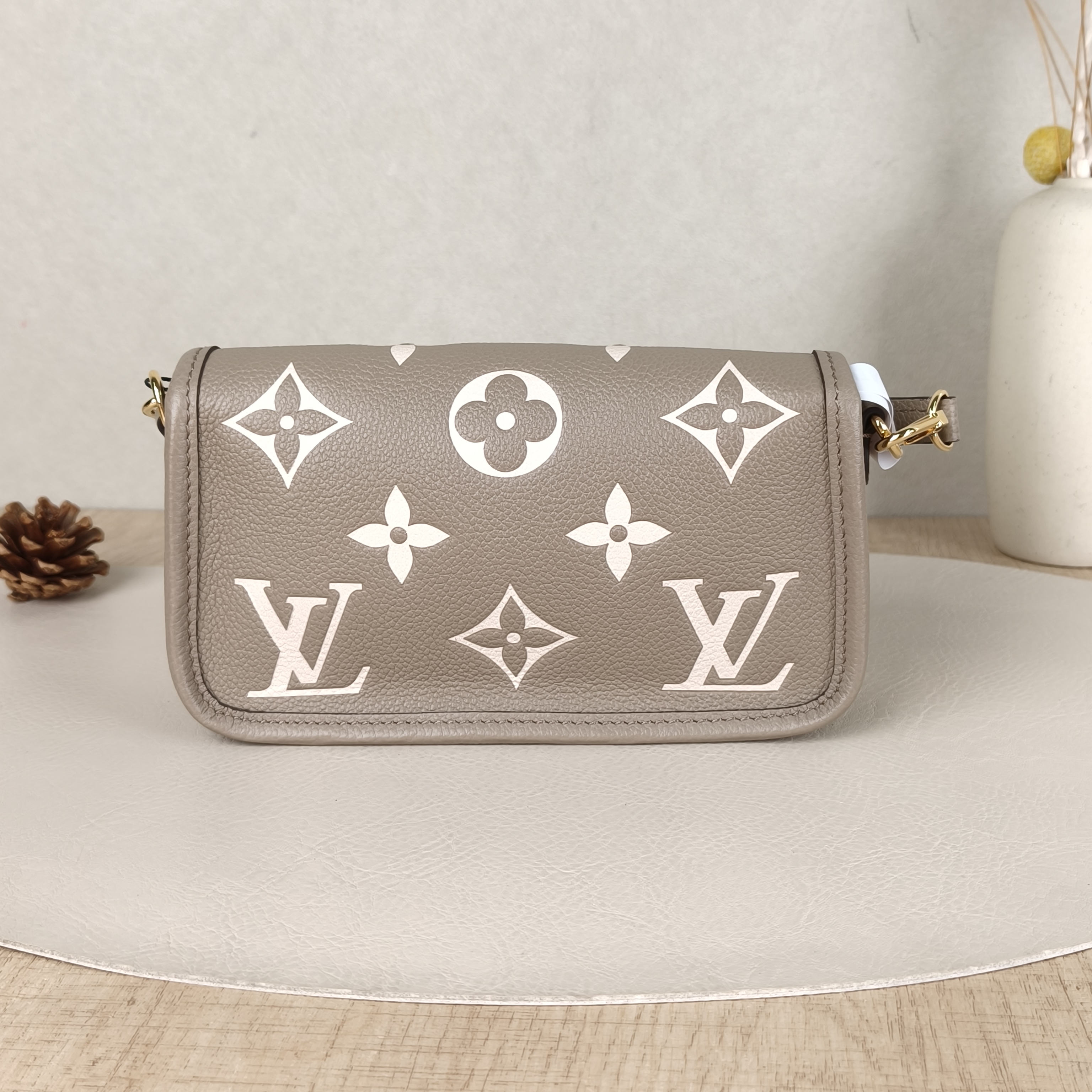 Louis Vuitton Crossbody Bag Diane Baguette Bag Empreinte Embossed Calfskin Monogramnano19 × 6 × 10.5 cm — cover view 4 of 5