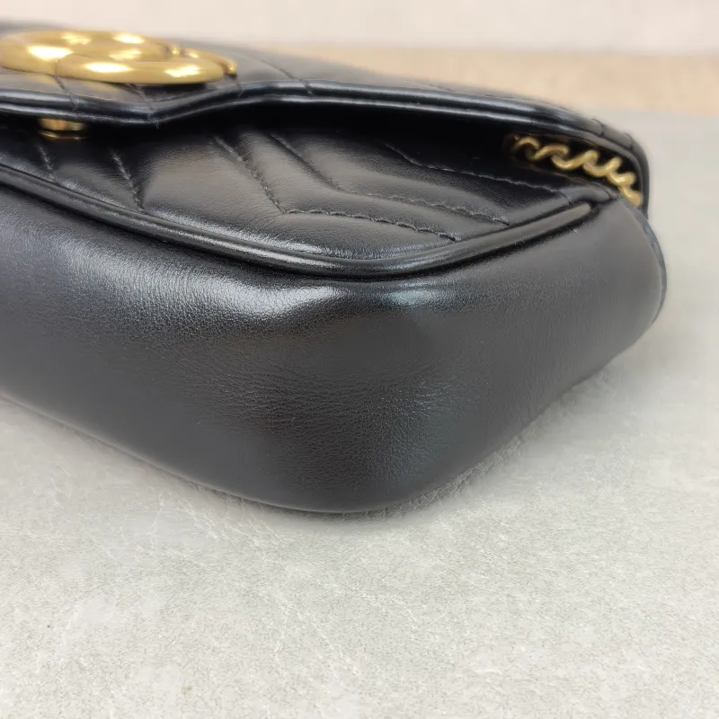 GUCCI Crossbody Bag GG Marmont Mini Marmont Mini Black Calfskinmini16.5 × 4.5 × 9.5 cm — detail view 5 of 9