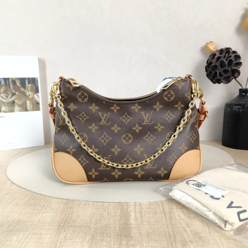 Louis Vuitton Crossbody Bag Boulogne PVC Small 26 × 9.5 × 16 cm — cover view 4 of 6