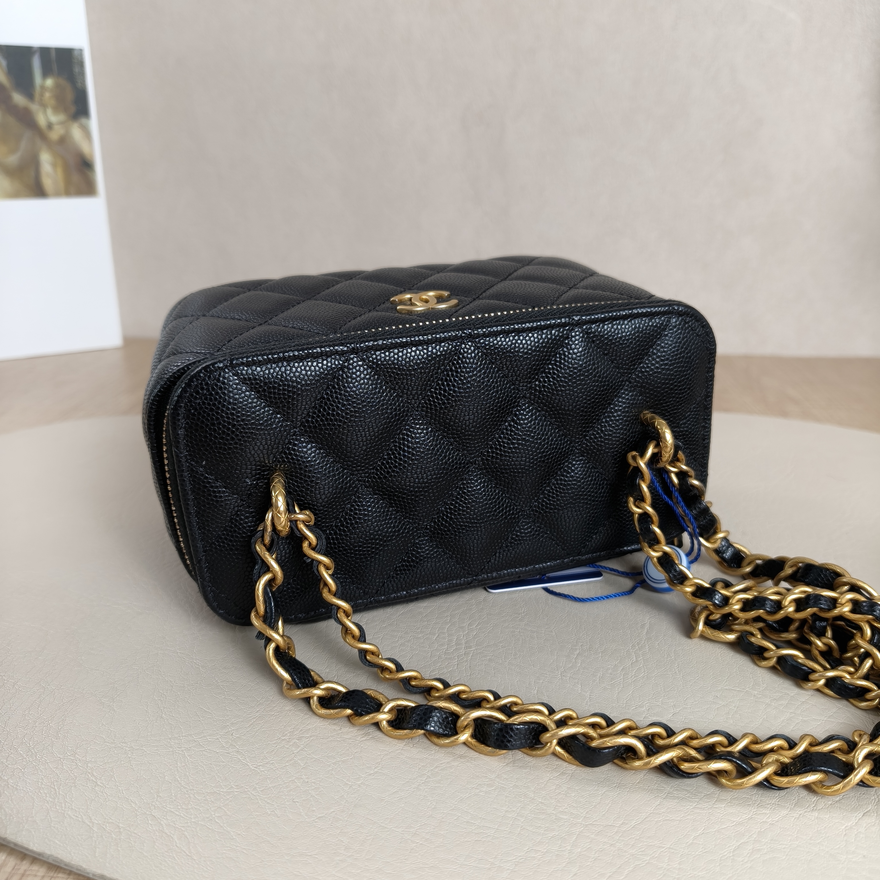 Chanel Crossbody Bag Edition Box Bag Cosmetic Bag Black Grained Calfskin One Size17 × 8 × 9.5 cm — cover view 10 of 10