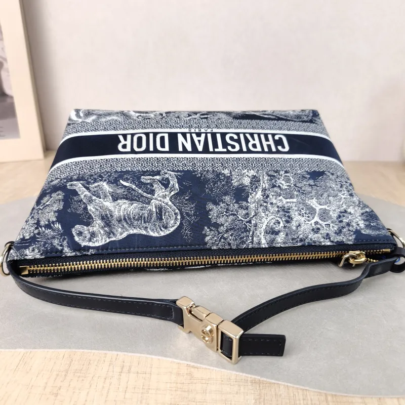 DIOR Top Handle Bag Travel Nomad Collection · White Blue Medium 22 × 9.5 × 13 cm — detail view 6 of 13