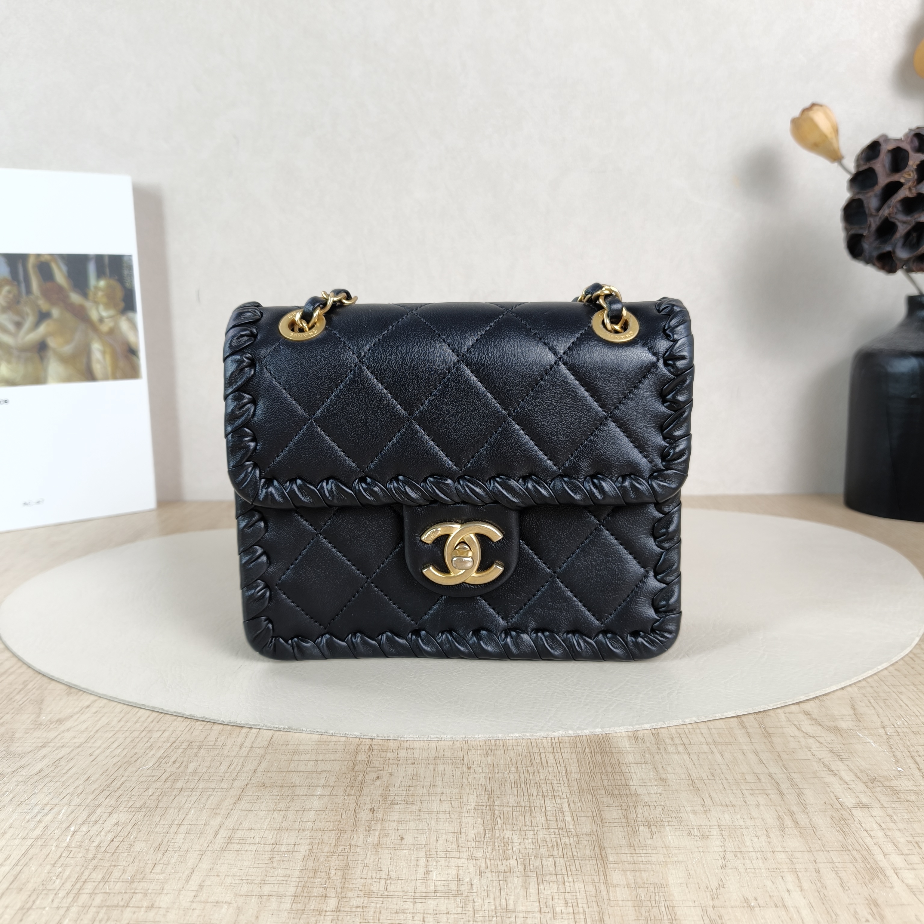 Chanel Crossbody Bag Woven Black Lambskin One Size19 × 4 × 15 cm