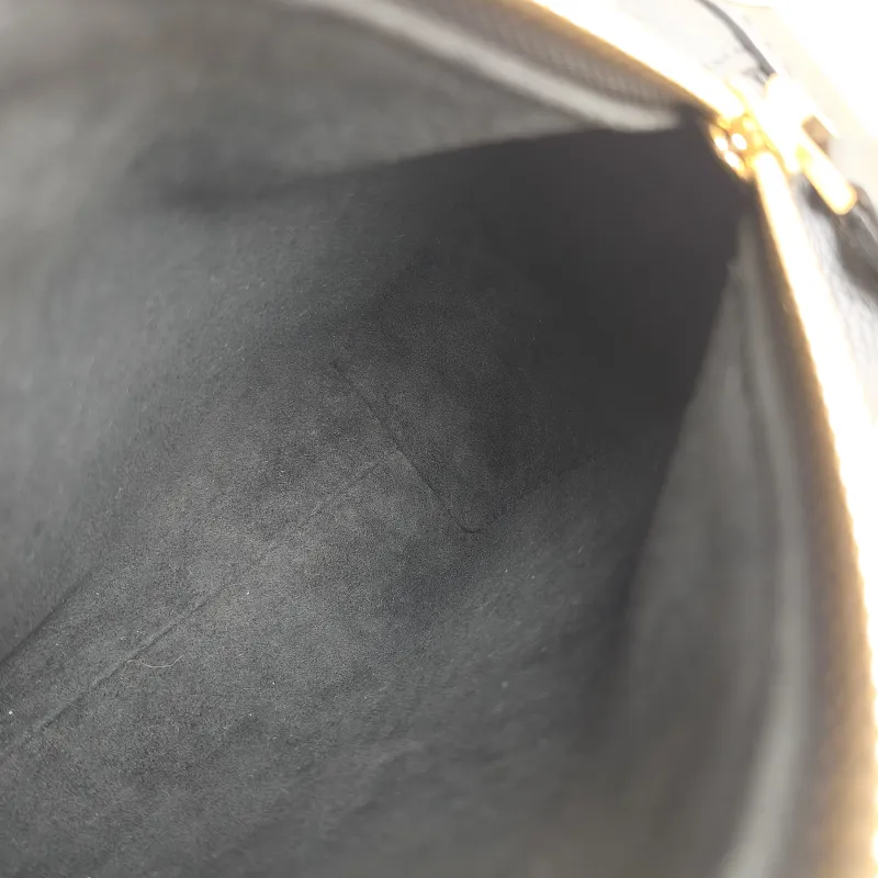 Louis Vuitton Crossbody Bag Side Trunk Box Black Calfskin Small 19 × 7.5 × 12.5 cm — detail view 7 of 10