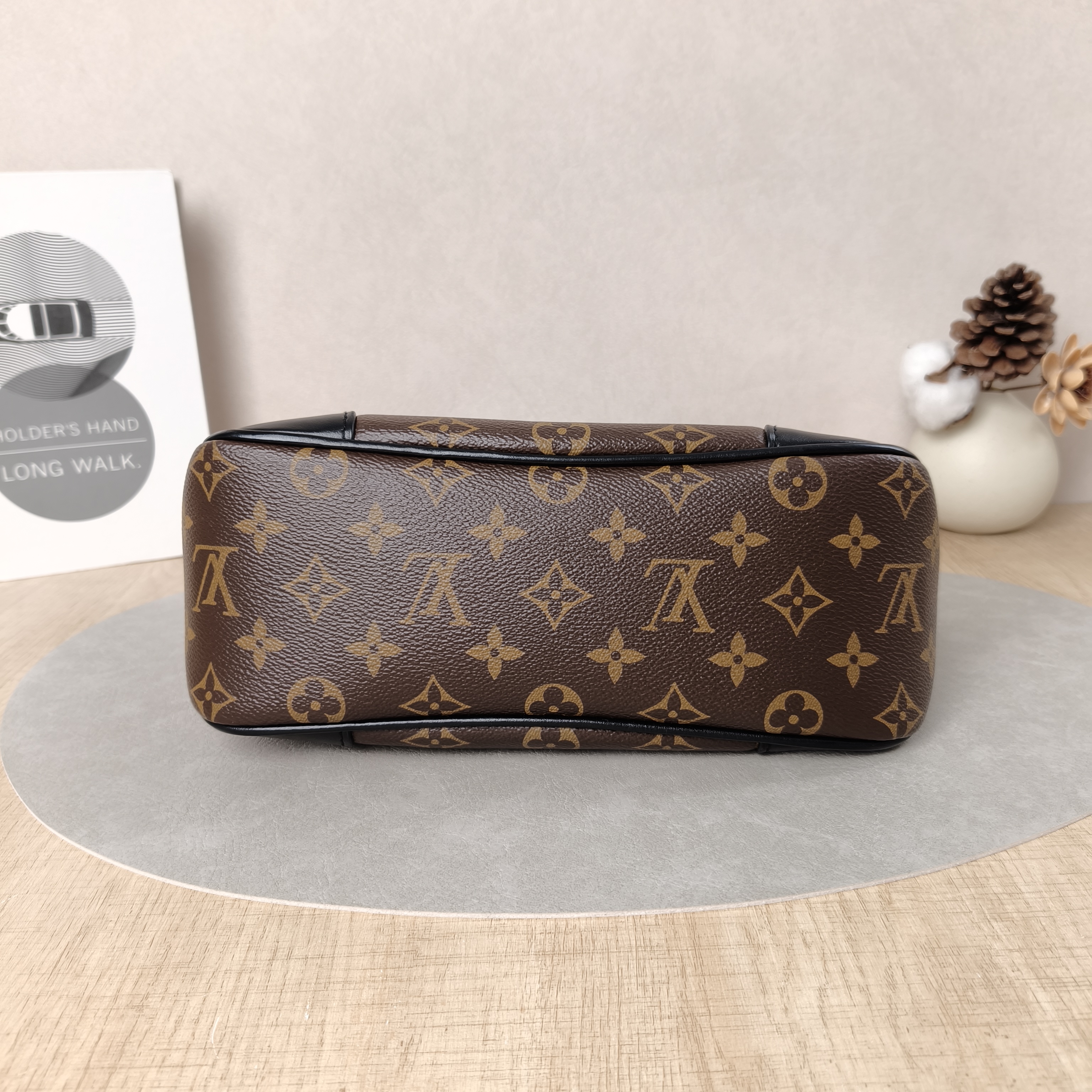 Louis Vuitton Crossbody Bag Boulogne PVC Small26 × 9.5 × 16 cm — cover view 5 of 6