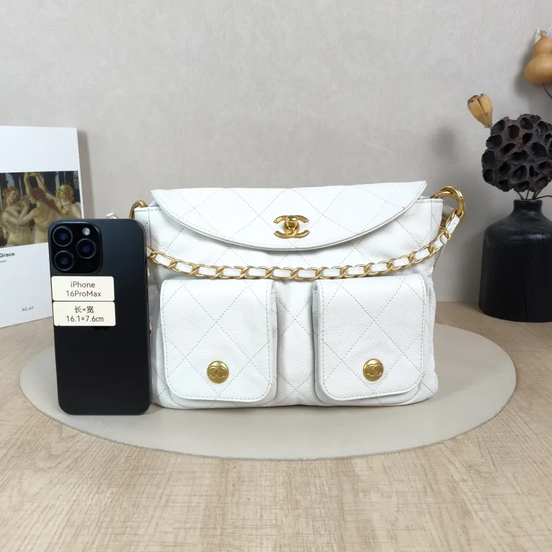 Chanel Shoulder Bag supple twins White Grained Calfskin Small24.5 × 5 × 19 cm — cover view 3 of 5