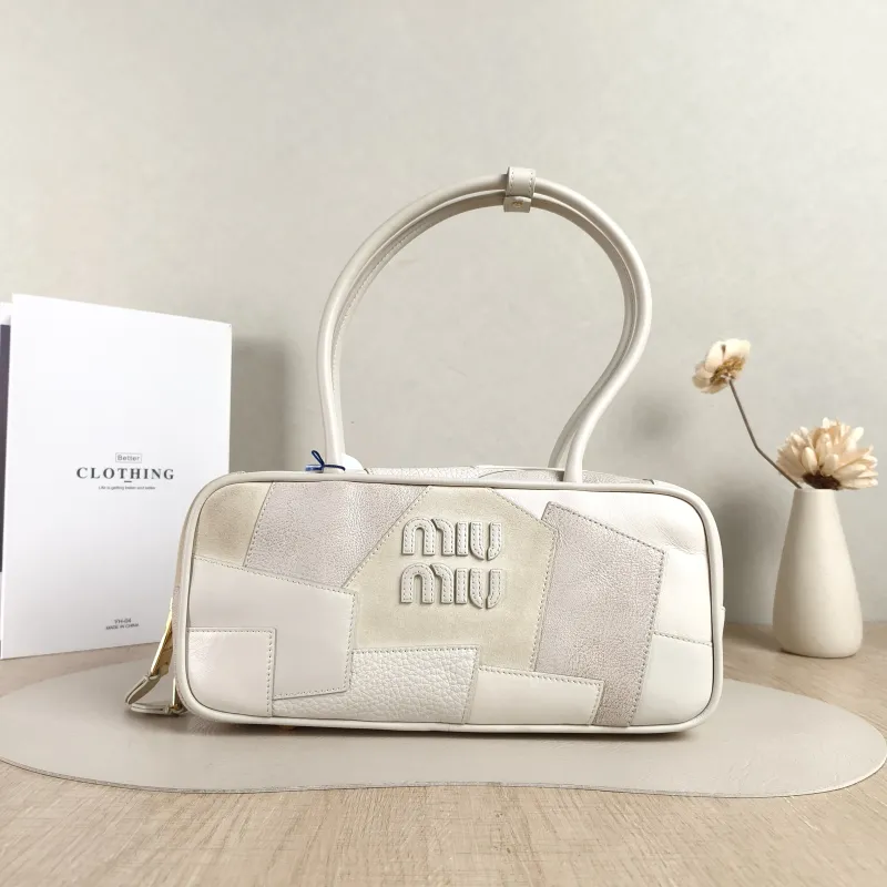 Miumiu Top Handle Bag Beau White Calfskin · Suede Small28 × 8 × 11.5 cm