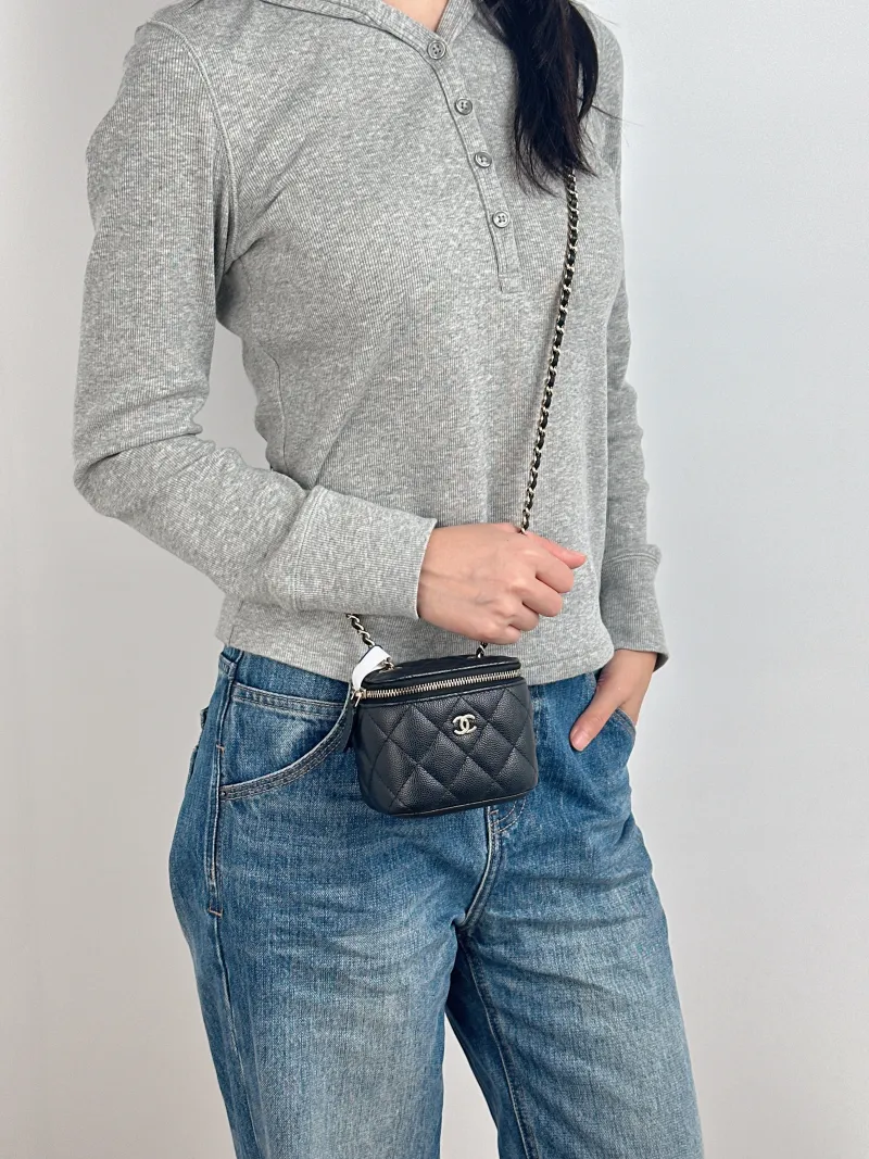 Chanel Crossbody Bag Edition Black Grained Calfskin Mini 11 × 7 × 9 cm 31 — on-model view 2 of 2