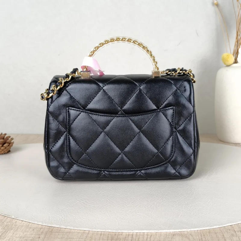 Chanel Crossbody Bag Black Lambskinmini19 × 6 × 12 cm — cover view 5 of 5