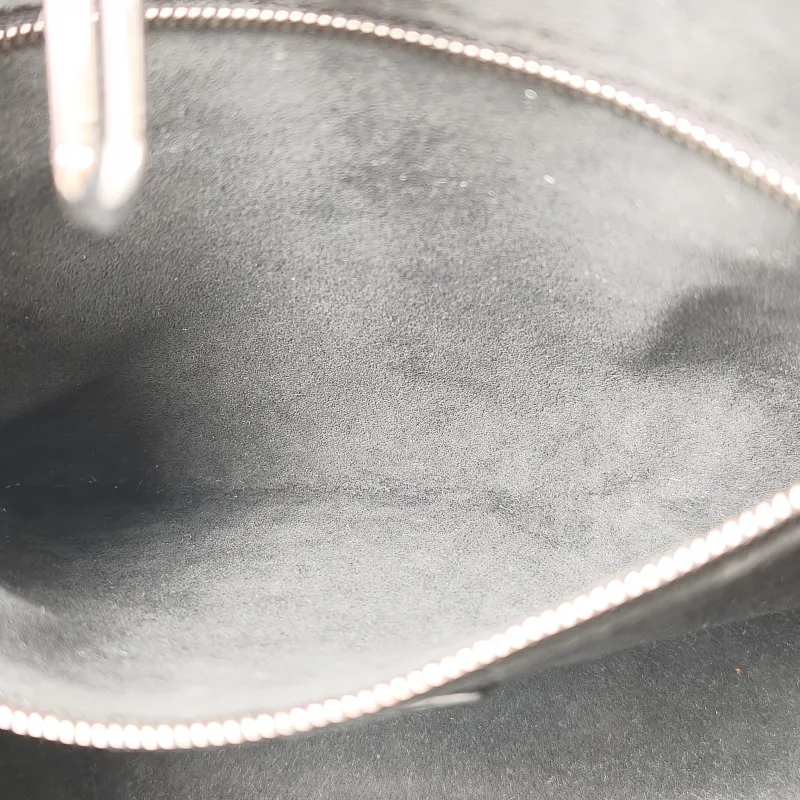 Louis Vuitton Shoulder Bag Onthego Black Calfskin Small 25 × 11.5 × 19 cm Shoulder Strap — detail view 6 of 12