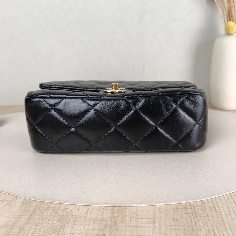 Chanel Crossbody Bag 23a Black SL ambskin Medium 25 × 10 × 16 cm — cover view 3 of 6