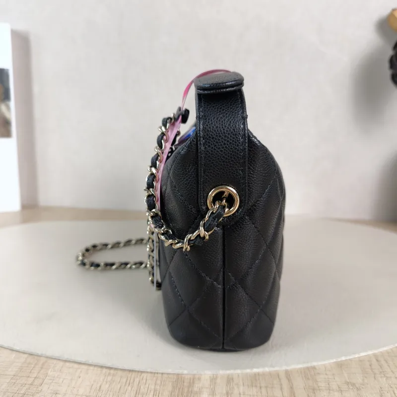 Chanel Crossbody Bag Vanity Case Bag Black Grained Calfskin 20 × 6 × 19 cm — detail view 2 of 10
