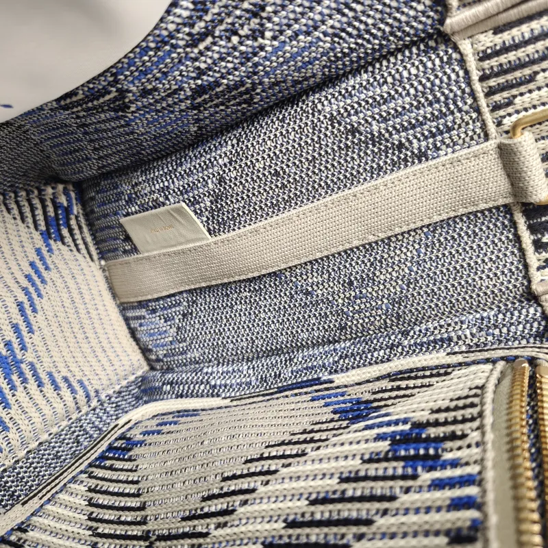BURBERRY Top Handle Bag Tote Bag Black · Blue · Canvas One Size25 × 11 × 21 cm — detail view 1 of 18
