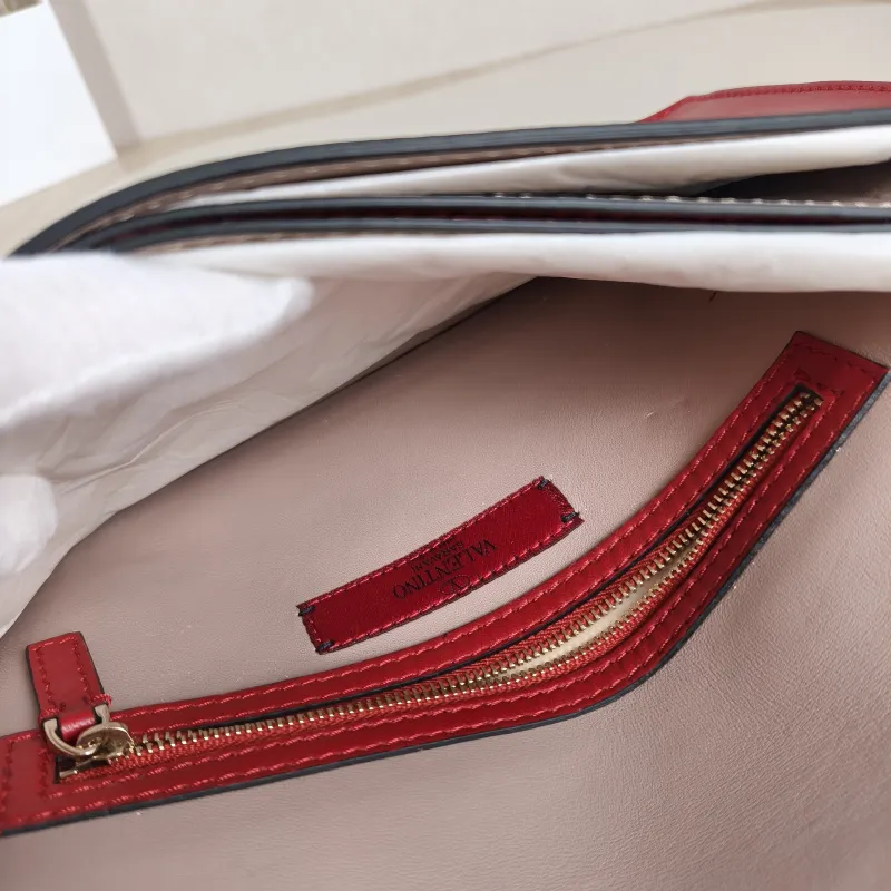 Valentino Clutch Clutch Red Calfskin One Size 28 × 3 × 17 cm — detail view 8 of 10