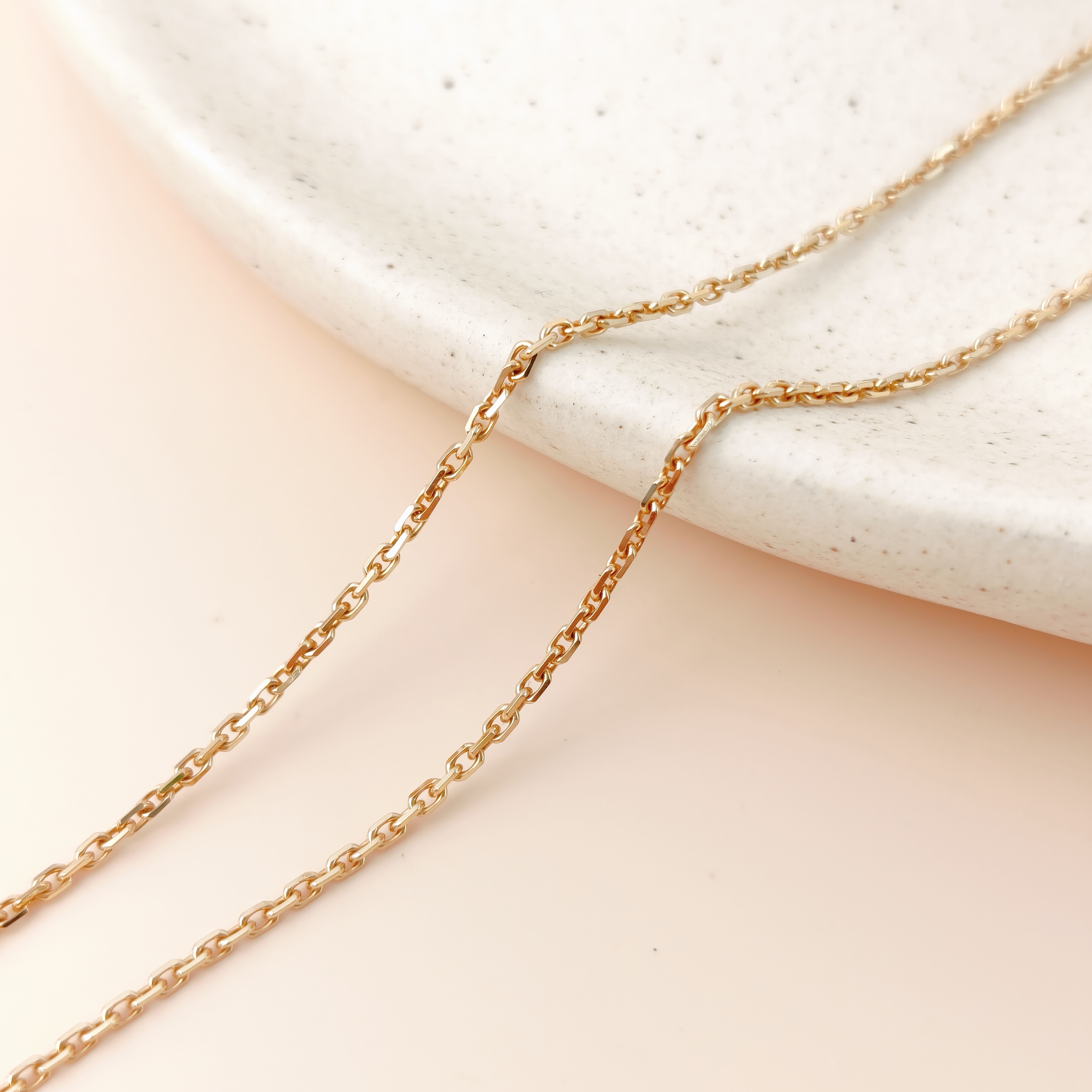 Van Cleef & Arpels Necklace Alhambra Alhambra Collection Necklace 18KY ellow Gold Vintage Small42cm — cover view 2 of 11