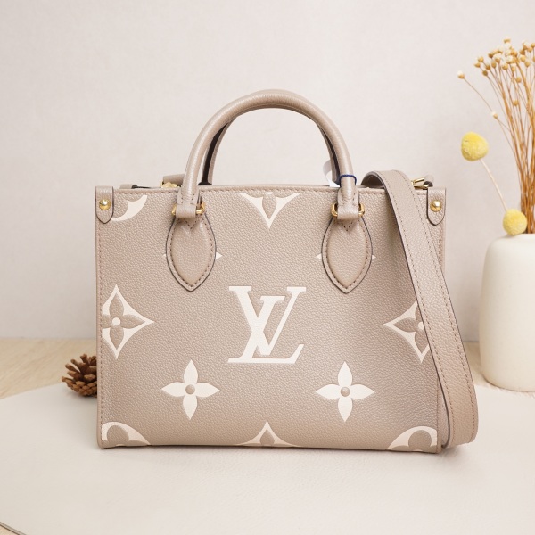 Louis Vuitton onthego Small Calfskin Microchip Edition · Dust Bag Shoulder Strap · 25 × 11.5 × 19 cm