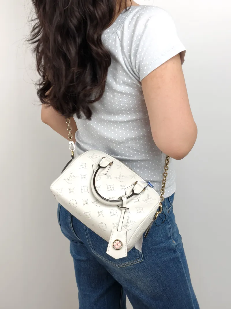 Louis Vuitton Crossbody Bag Speedy20 White Calfskin One Size 20.5 × 12 × 13.5 cm — on-model view 1 of 2