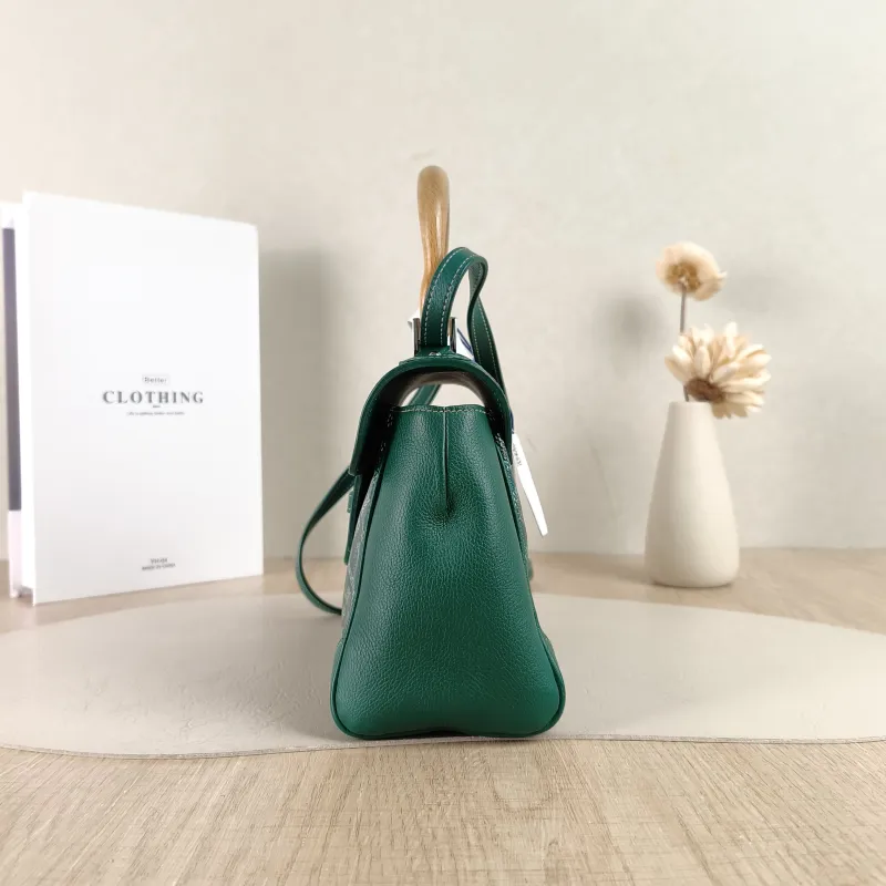 GOYARD Crossbody Bag Saïgon Green PV Cmini20 × 7.5 × 15 cm — detail view 7 of 10