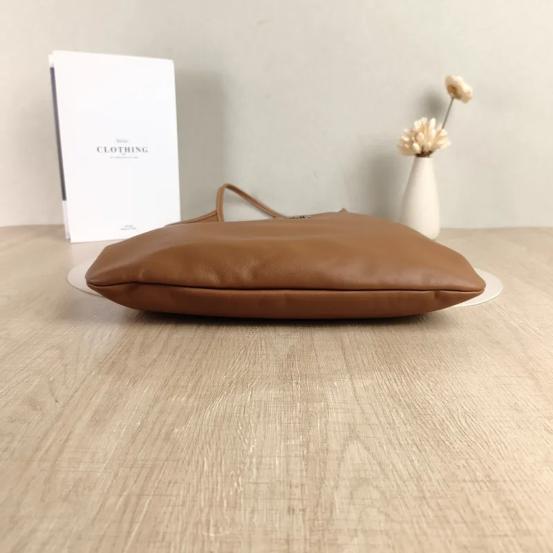 Miumiu Shoulder Bag IVY Tote Shopping Tote CC alfskin Medium35*40 — cover view 2 of 4