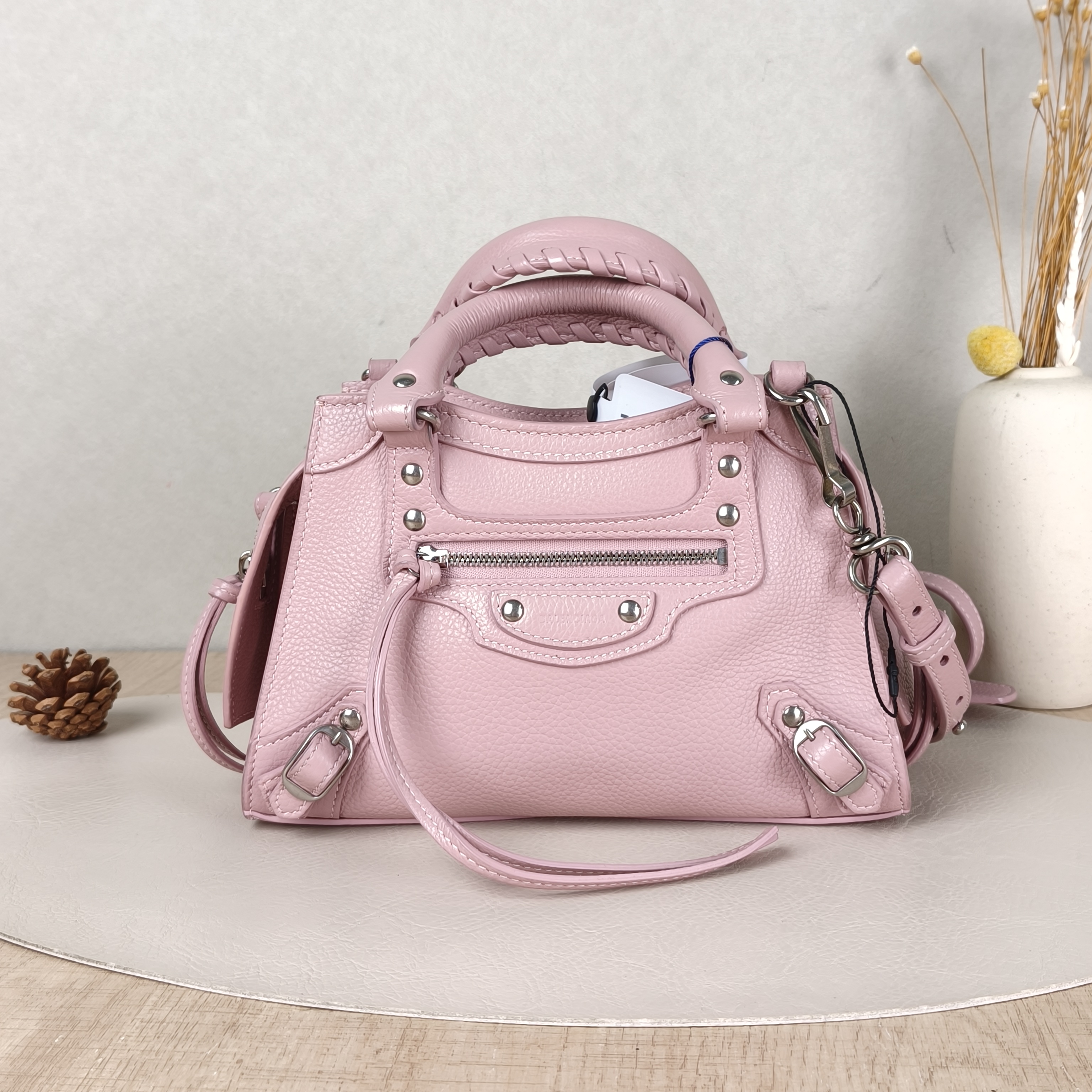 BALENCIAGA Crossbody Bagneo cagole Pink Lambskin Small22 × 9 × 14 cm