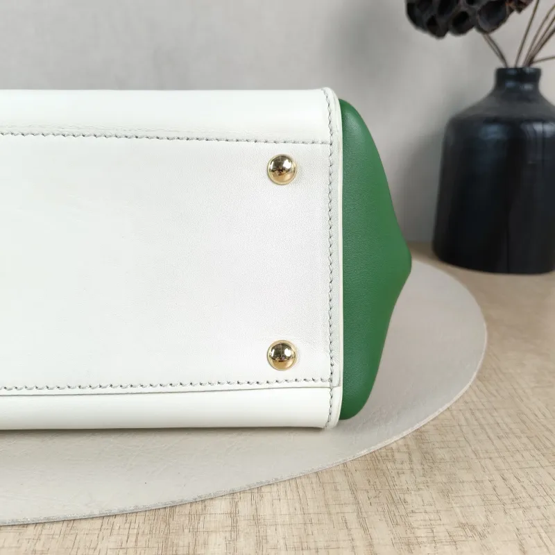 FERRAGAMO Shoulder Bag Shoulder Bag Colorblock Calfskin One Size24 × 13 × 17 cm — detail view 8 of 14