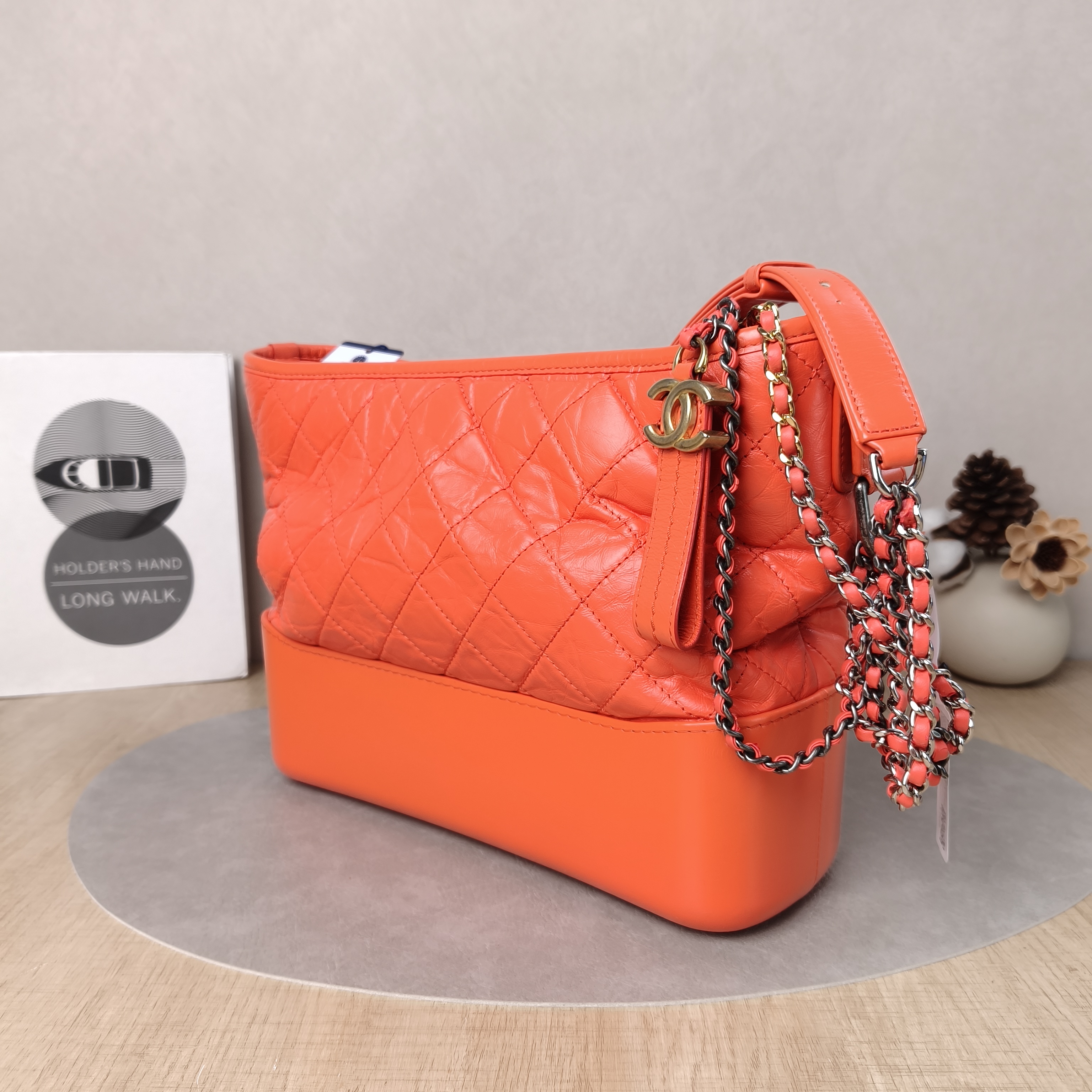 Chanel Crossbody Bag Gabrielle Gabrielle Bag Red Calfskin Large28 × 10 × 23 cm — cover view 3 of 6