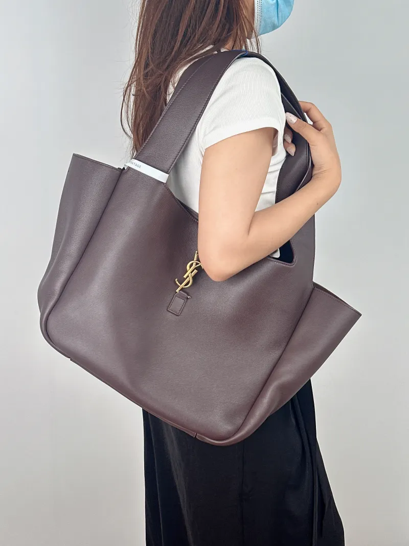 SAINT LAURENT Shoulder Bag LE 5 À 7 BEA Calfskin One Size 50 × 18 × 28 cm — on-model view 2 of 2