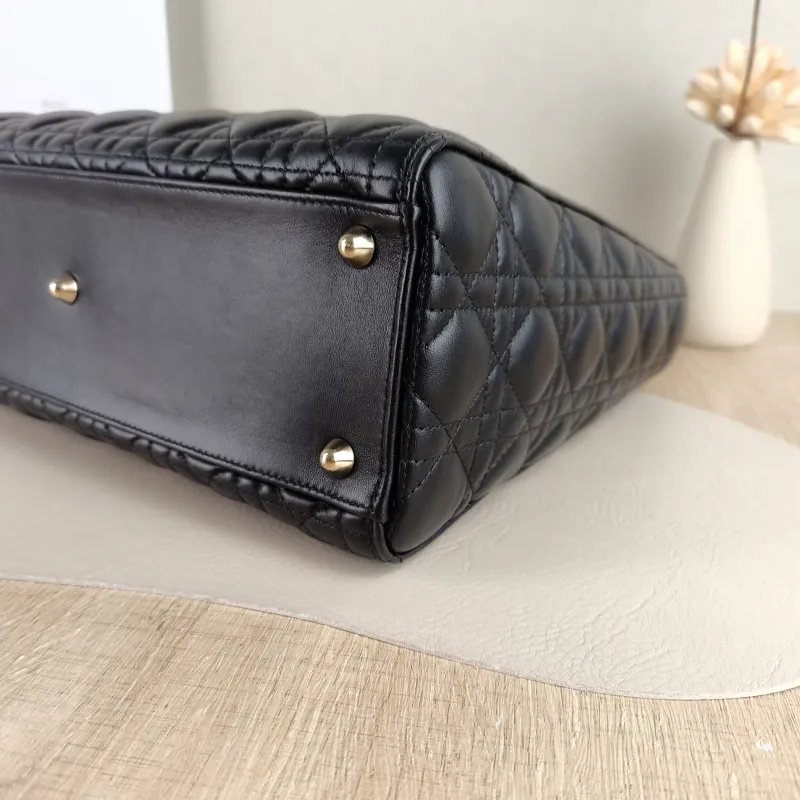 DIOR Top Handle Bag Lady Lady Dior Bag Black Lambskin Large 32 × 11 × 25 cm — detail view 3 of 12