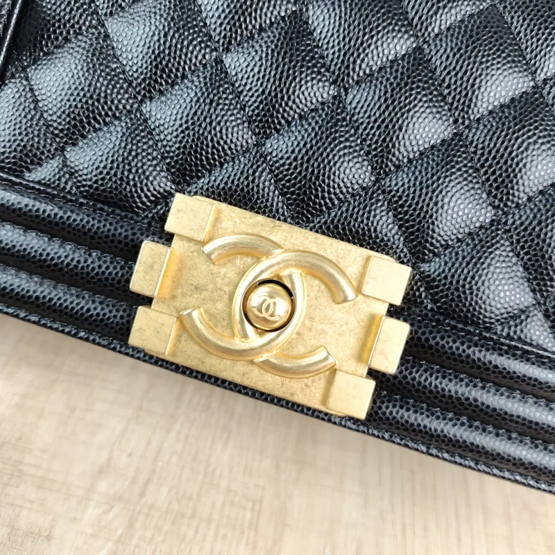 Chanel Crossbody Bag Le Boy​ Black Grained Calfskin Small 20.5 × 8.5 × 12 cm — detail view 2 of 11