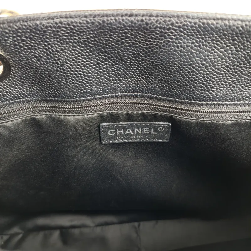 Chanel Shoulder Bag Grand Shopping Tote​ GST Shopping Tote Black Grained Calfskin Large 33 × 13 × 24 cm 15 — detail view 12 of 12