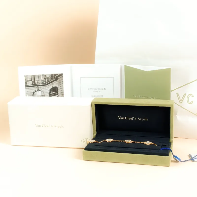 Van Cleef & Arpels Bracelet Alhambra Alhambra Collection Five-Motif Bracelet Pearl · White Mother-of-Pearl18KY ellow Gold Vintage Small19cm — cover view 5 of 8